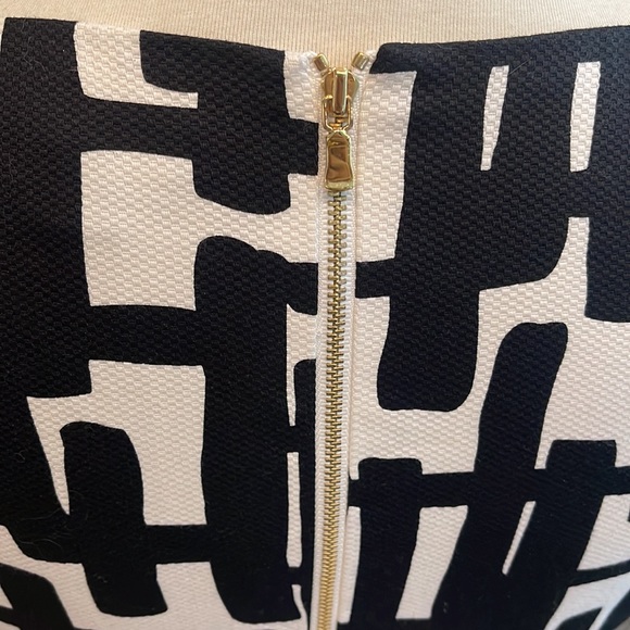 TAHARI POCKET DRESS - Picture 6 of 7